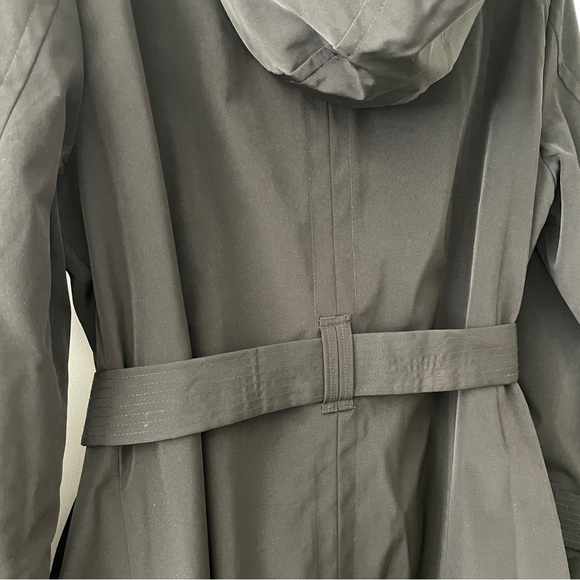 LONDON FOG Black Hooded Double-Breasted Trench Coat - Picture 5 of 8